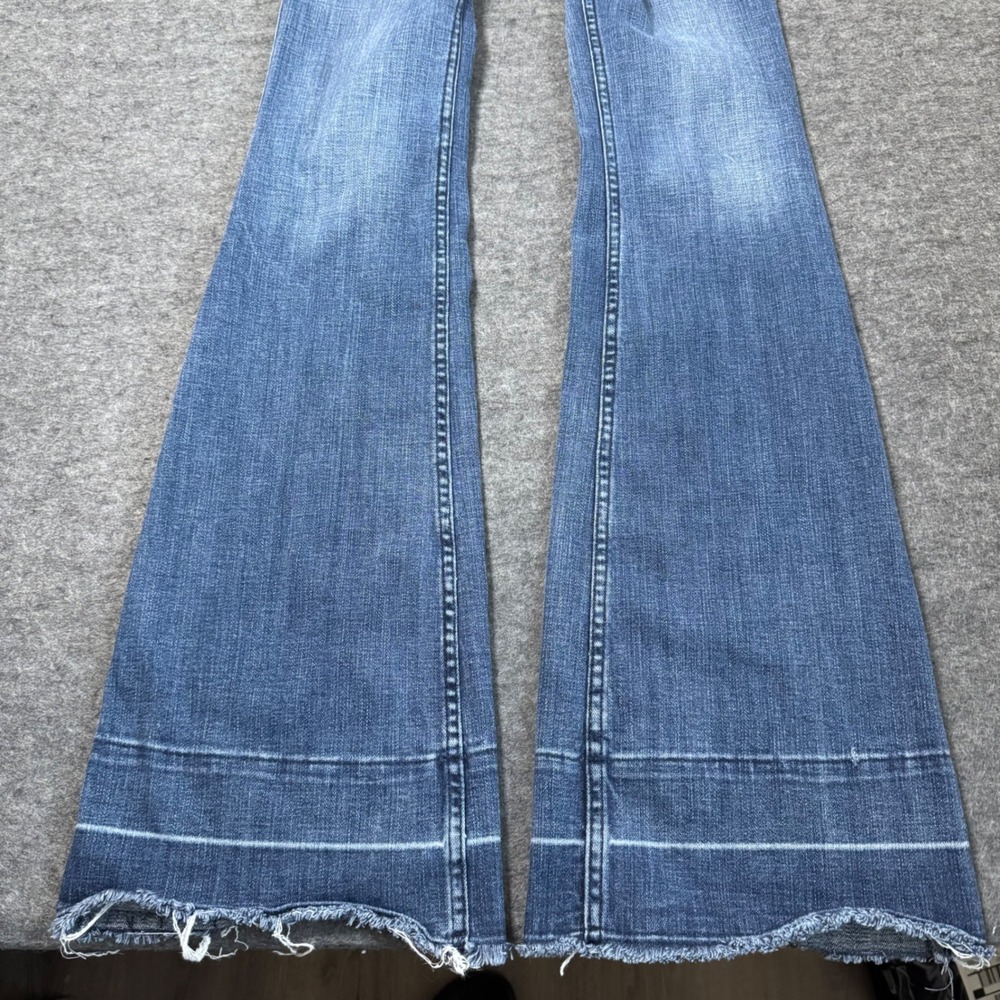 Idyllwind Miranda Lambert Womens Flare Jeans Blue Distressed Raw Hem 6W x 36L - Picture 2 of 13